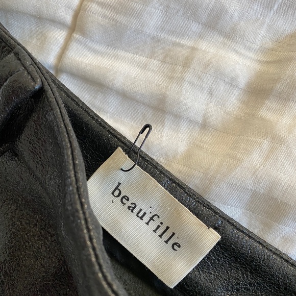 Faux leather skirt - Picture 3 of 3